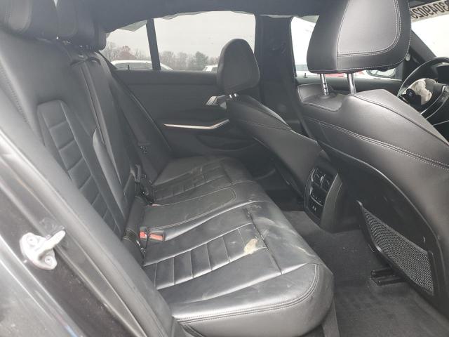 BMW 3 Series Image 8