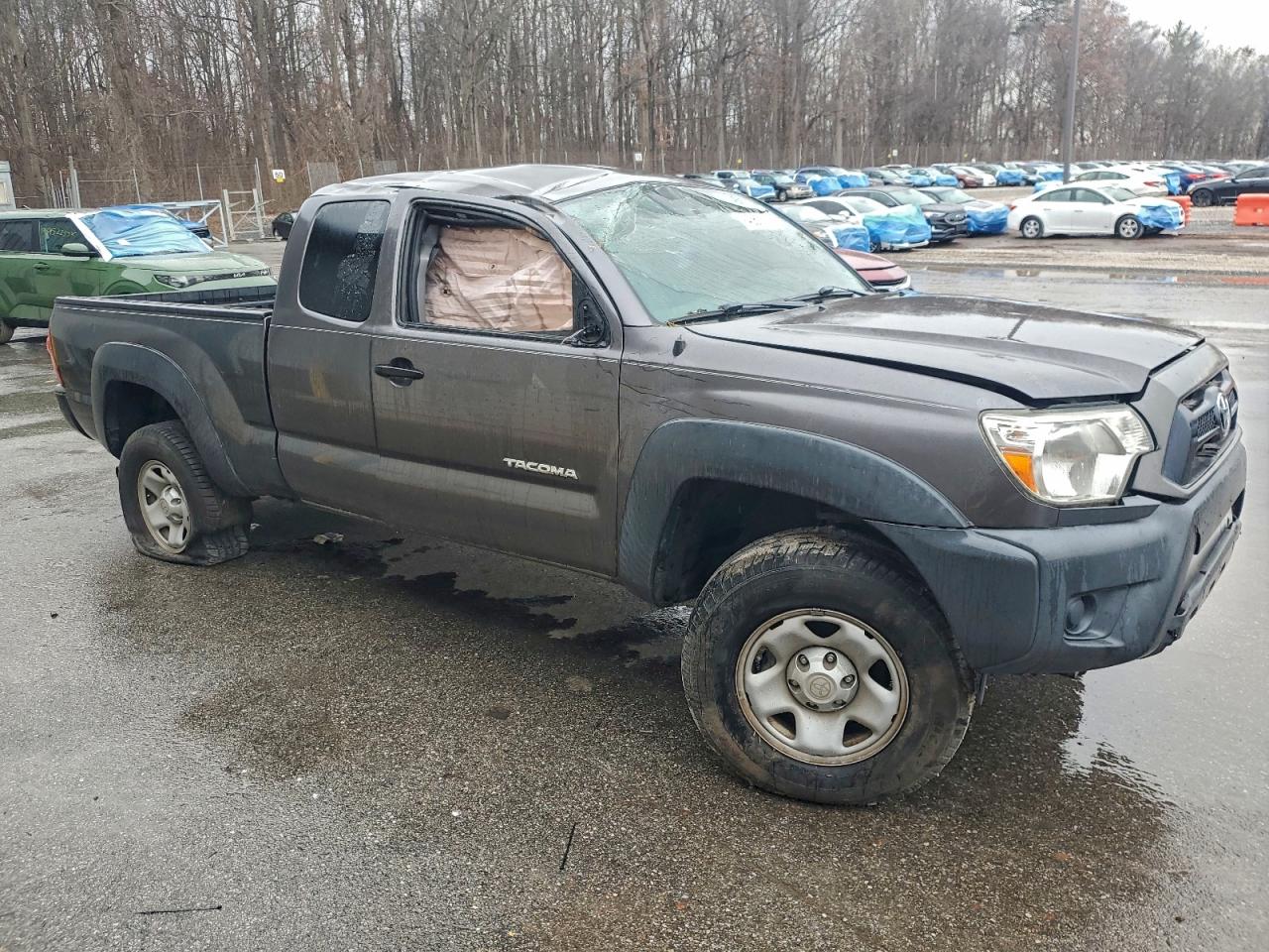 Toyota Tacoma Access Cab Image 8