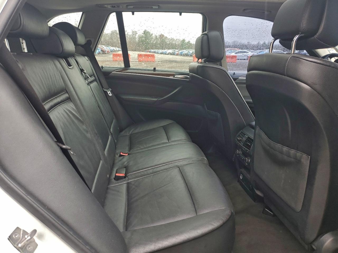 BMW X Series Xdrive35i Image 7