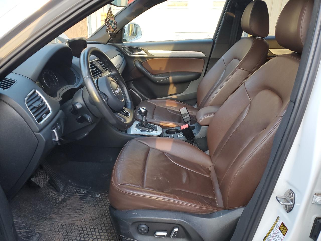 Audi Q3 Prestige Image 10