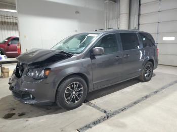  Salvage Dodge Caravan