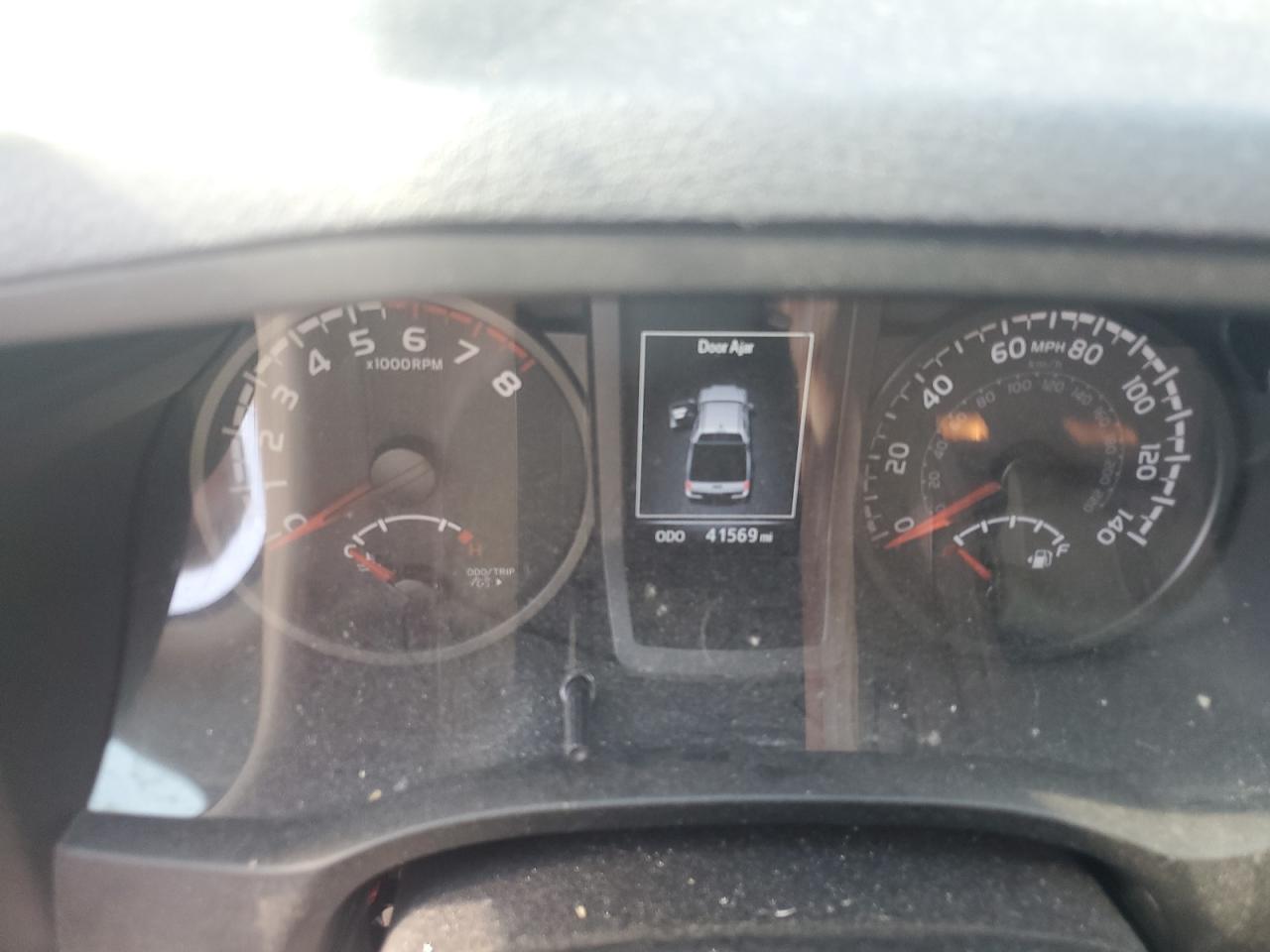 Toyota Tacoma Double Cab Image 7