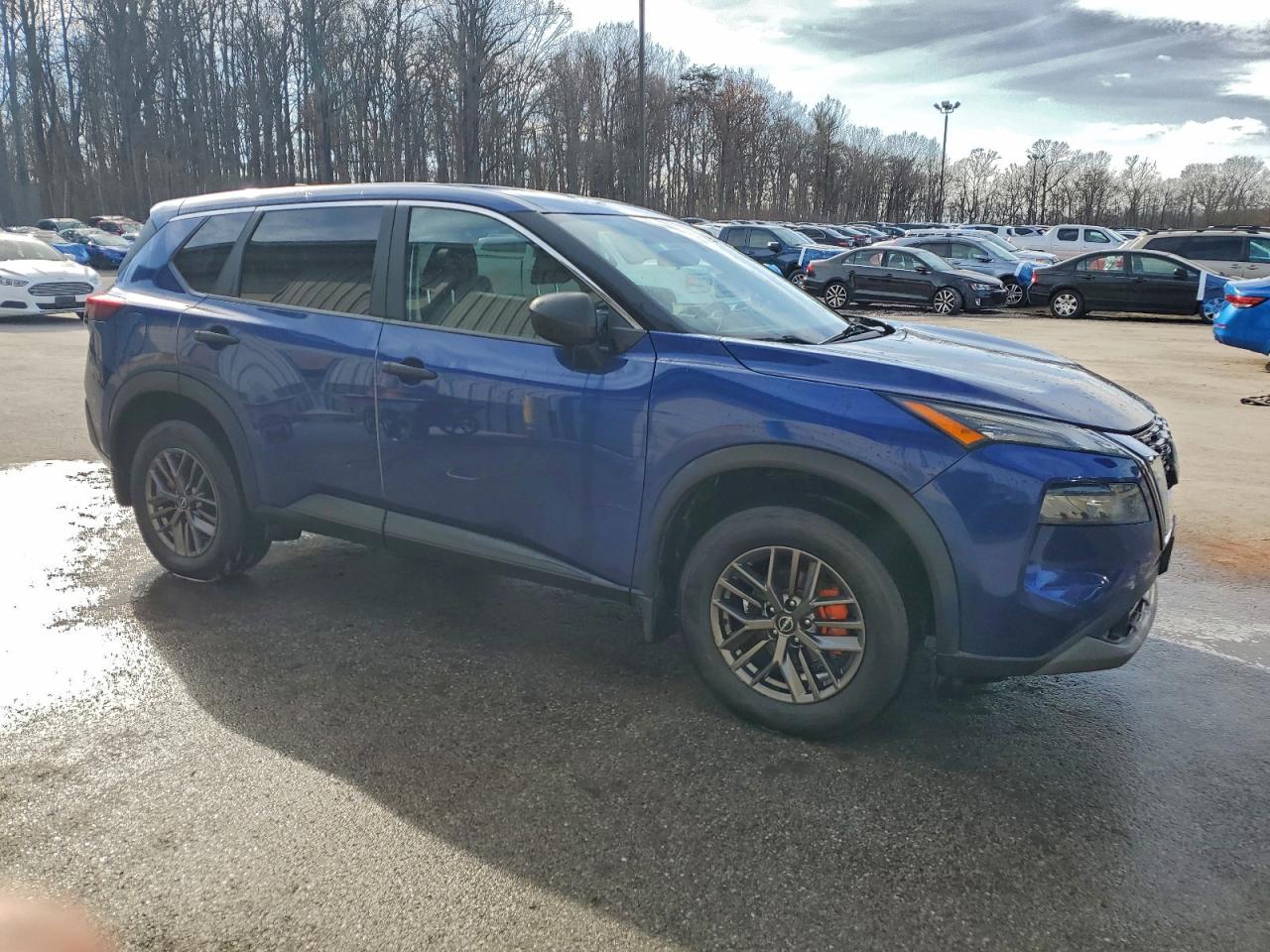 Nissan Rogue S Image 12