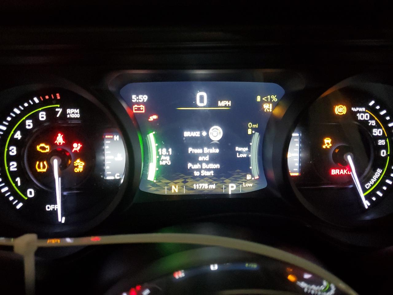 Jeep Wrangler Sahara 4xe Image 7