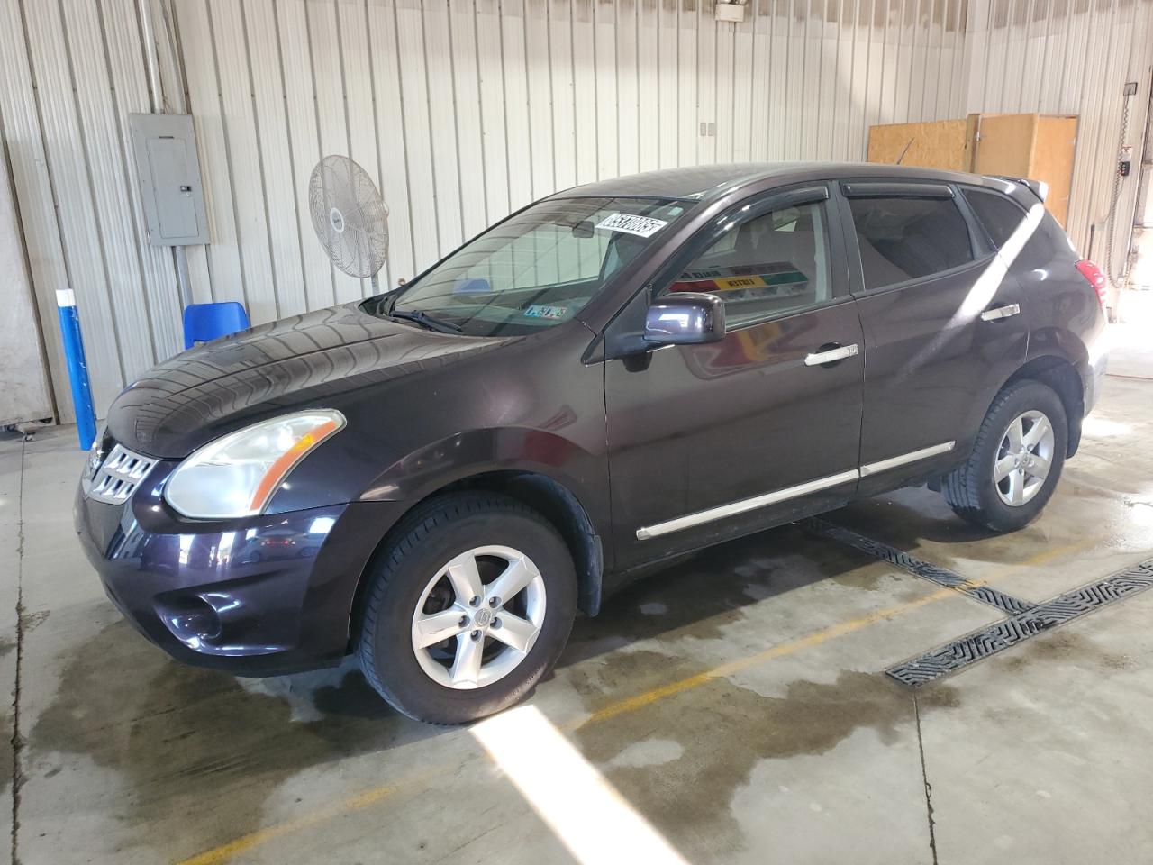 Nissan Rogue S Image 1
