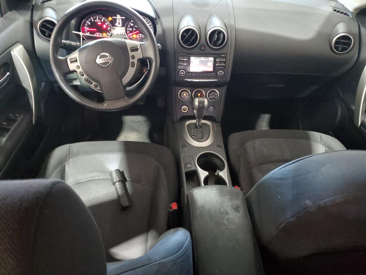 Nissan Rogue S Image 9