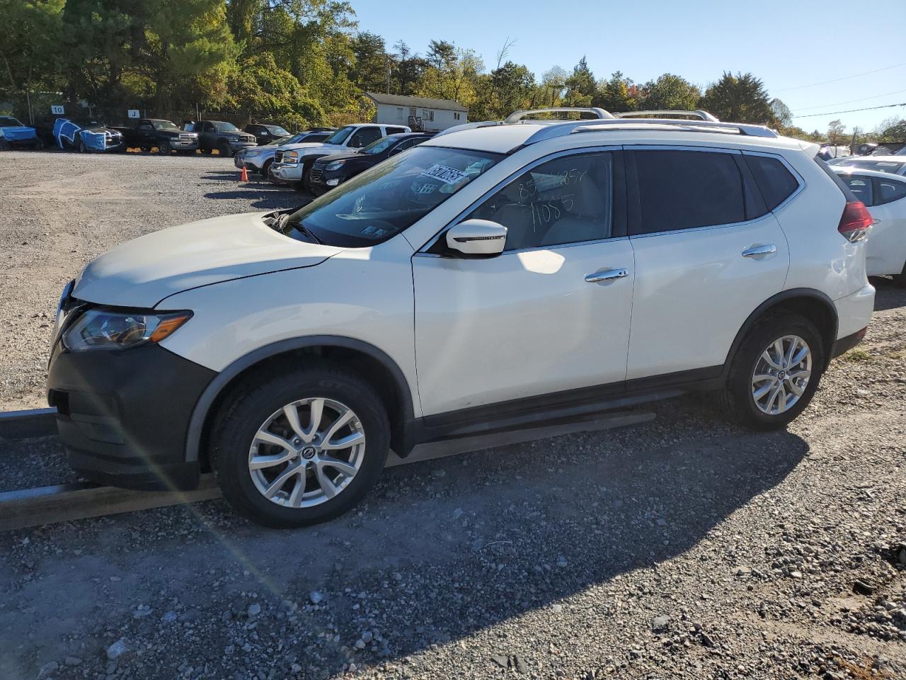 Nissan Rogue S Image 1