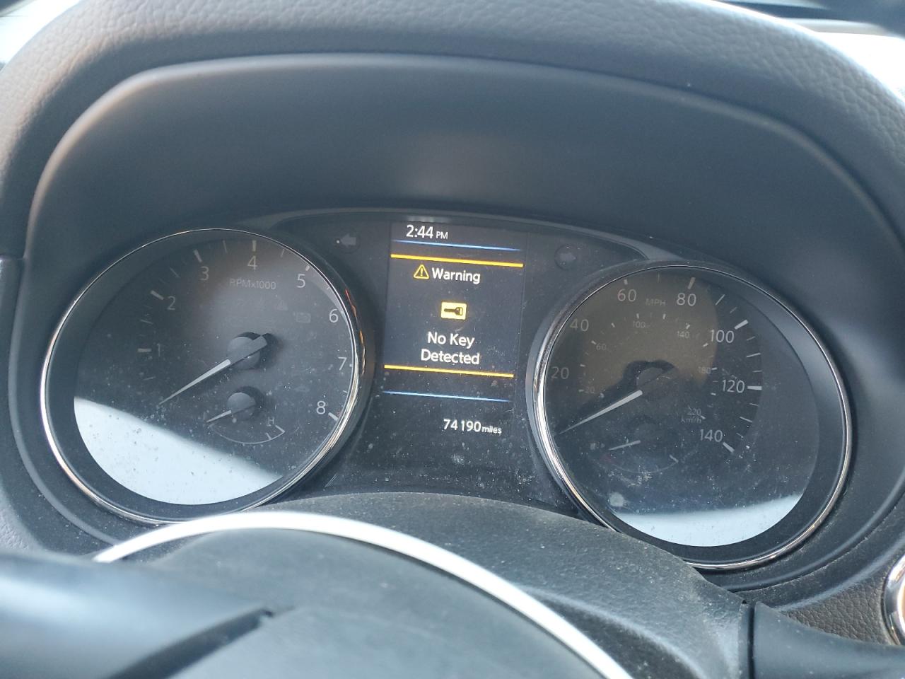 Nissan Rogue S Image 11