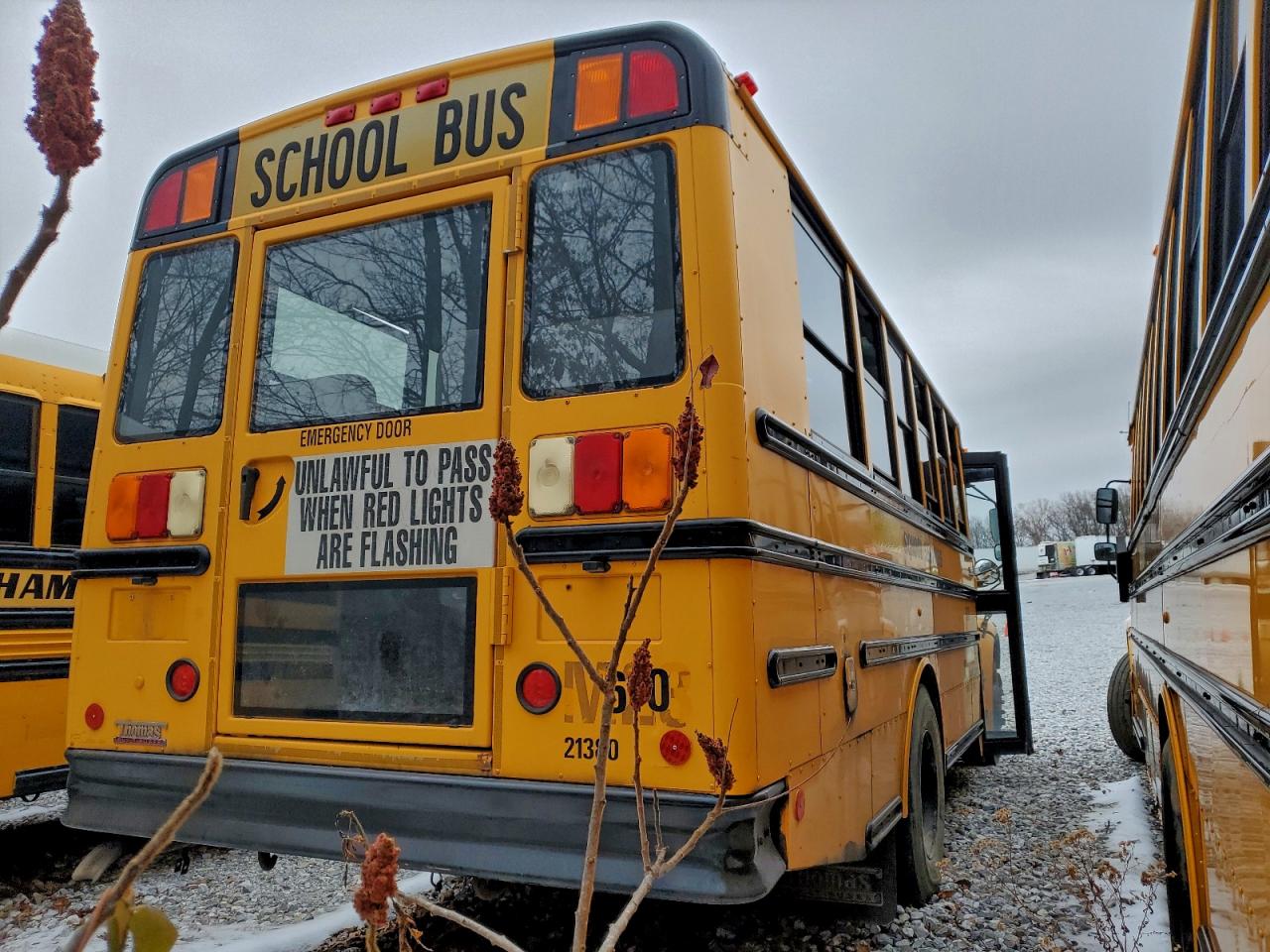 Thomas School Bus B2b Image 2