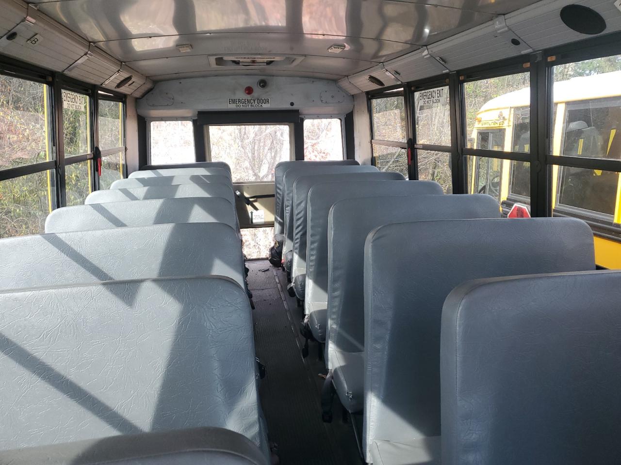 Freightliner Saf-t-line B2b Image 3