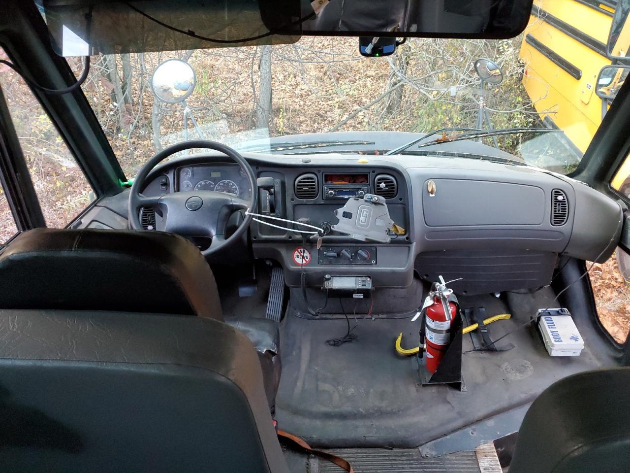 Thomas School Bus B2b Image 4