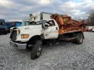 Ford F-750 Super Duty Image 1