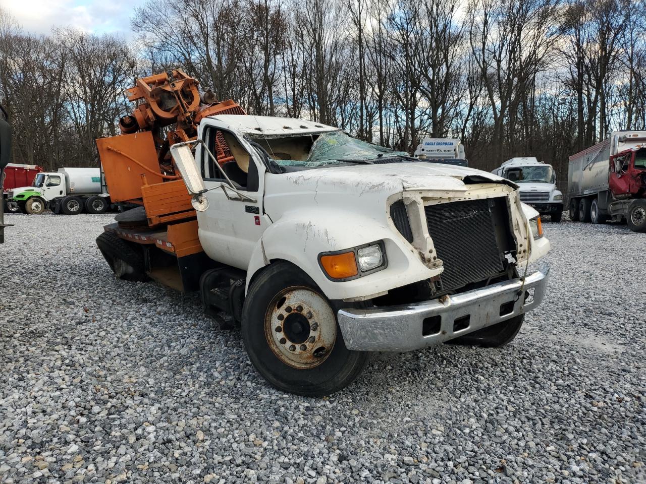 Ford F-750 Super Duty Image 5