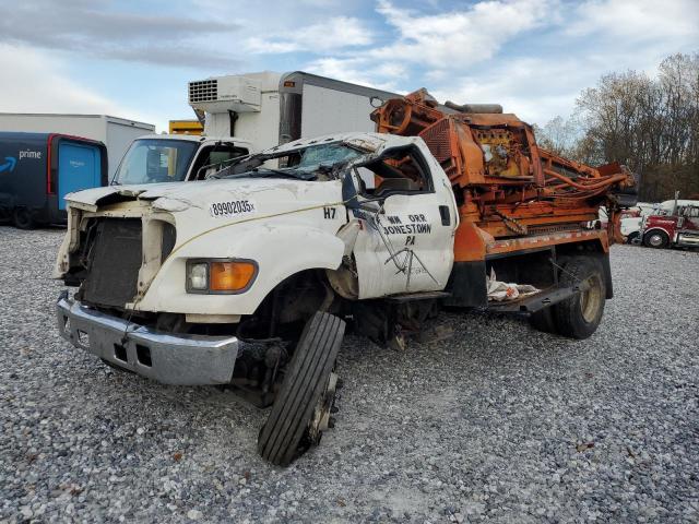 Ford F-750 Super Duty Image 6