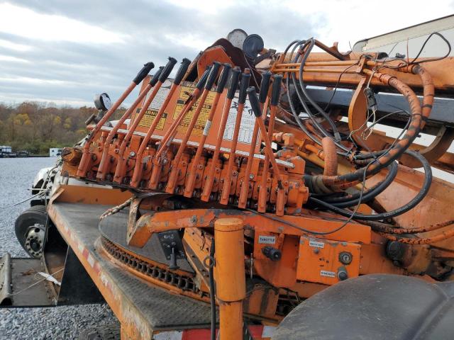 Ford F-750 Super Duty Image 12