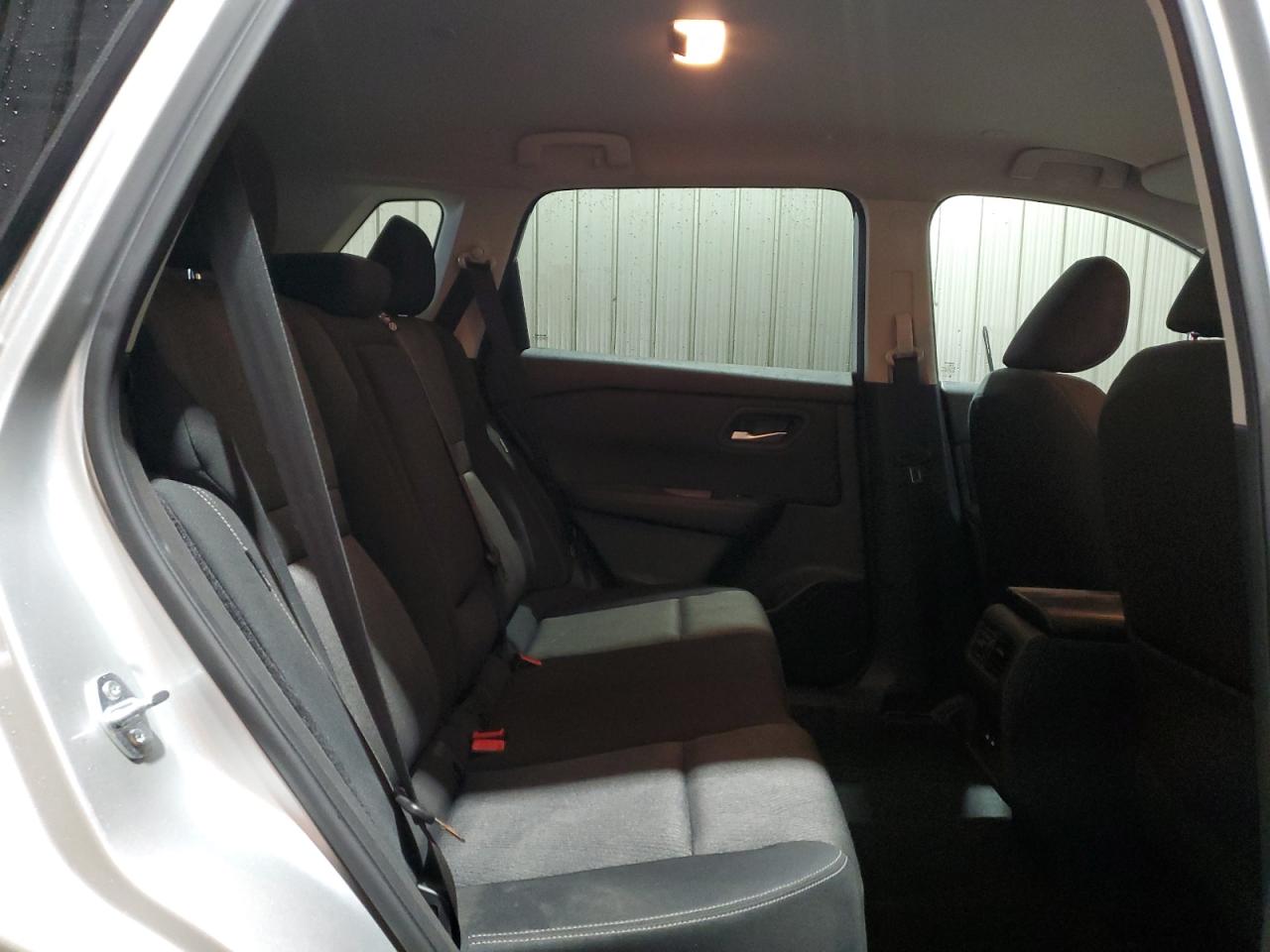 Nissan Rogue Sv Image 8