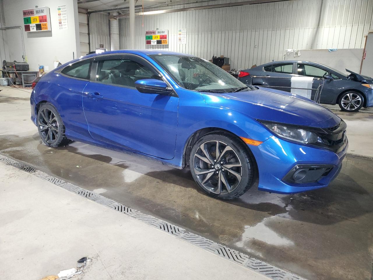 Honda Civic Sport Image 12