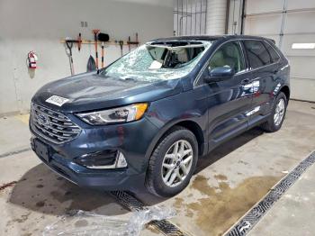  Salvage Ford Edge