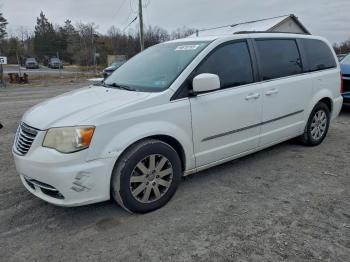  Salvage Chrysler Minivan