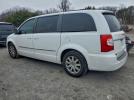 Chrysler Minivan Touring Image 13
