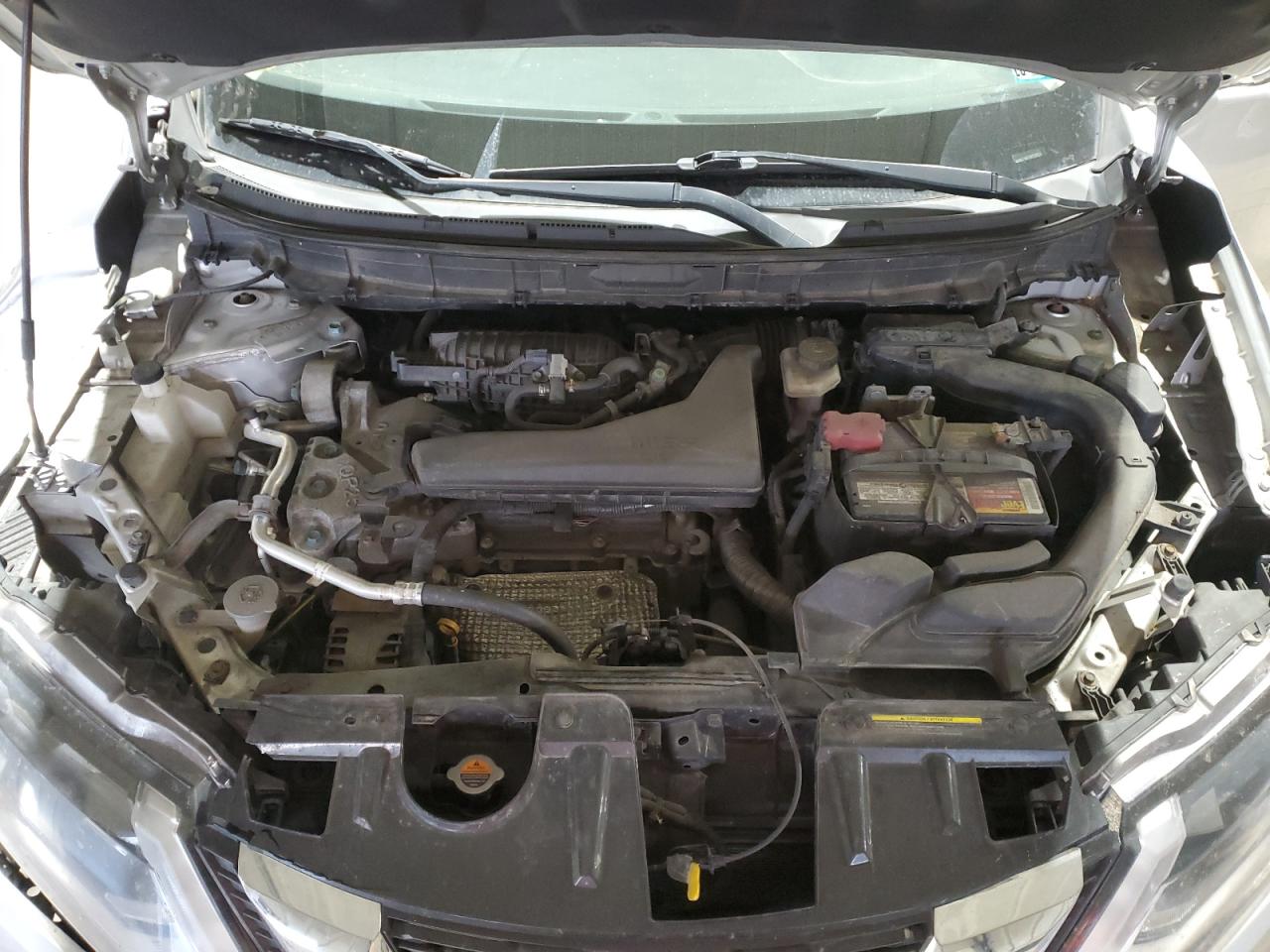 Nissan Rogue S Image 10