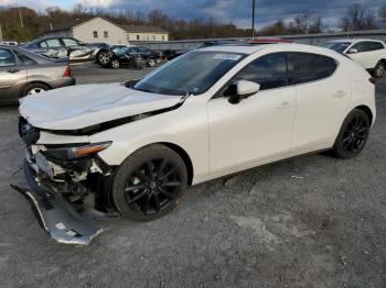  Salvage Mazda 3