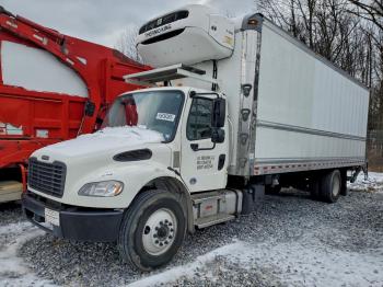  Salvage Freightliner M2 106 Med