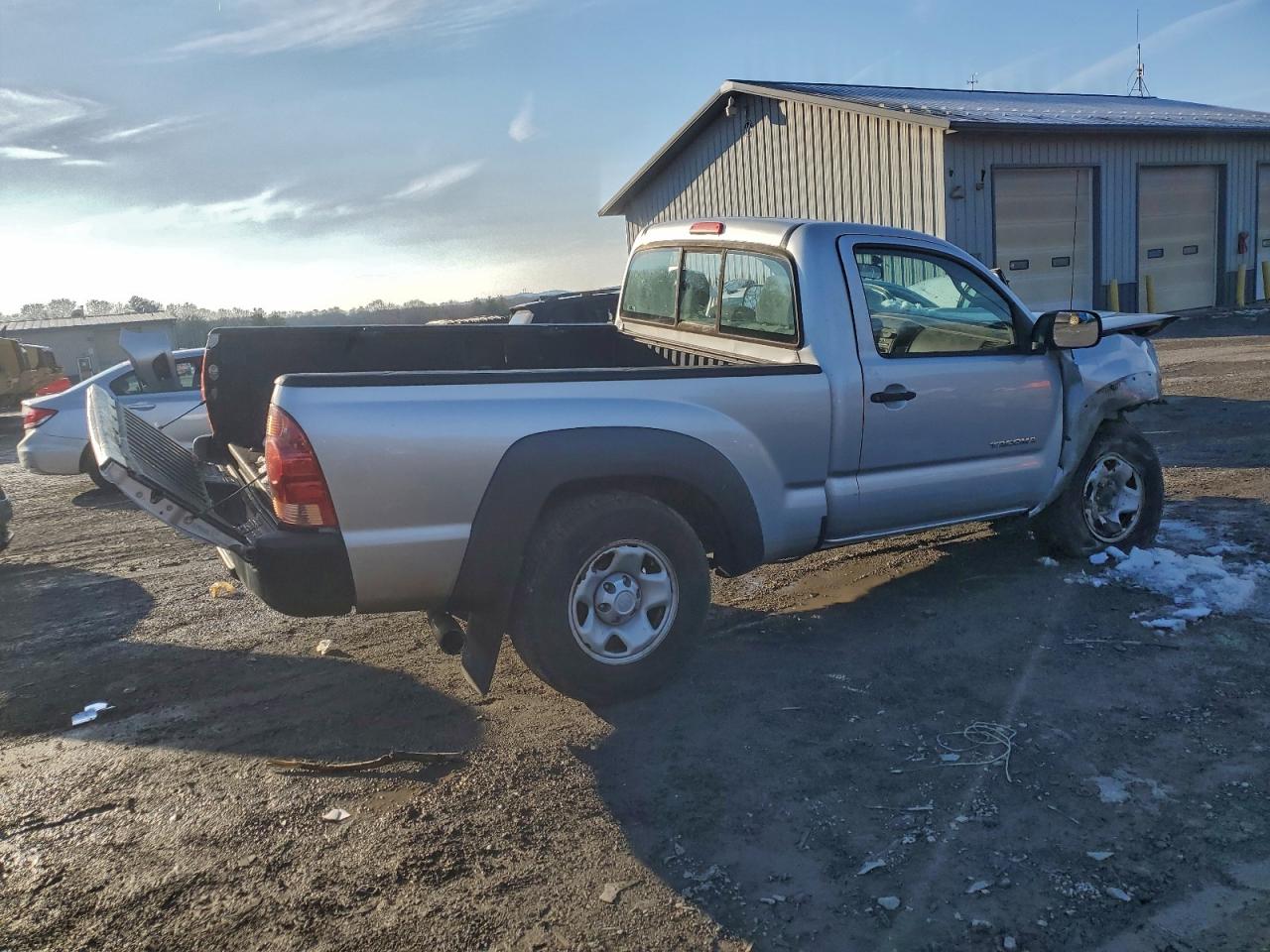 Toyota Tacoma Image 7