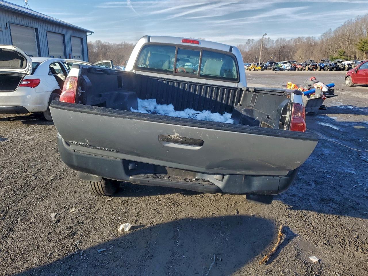 Toyota Tacoma Image 5