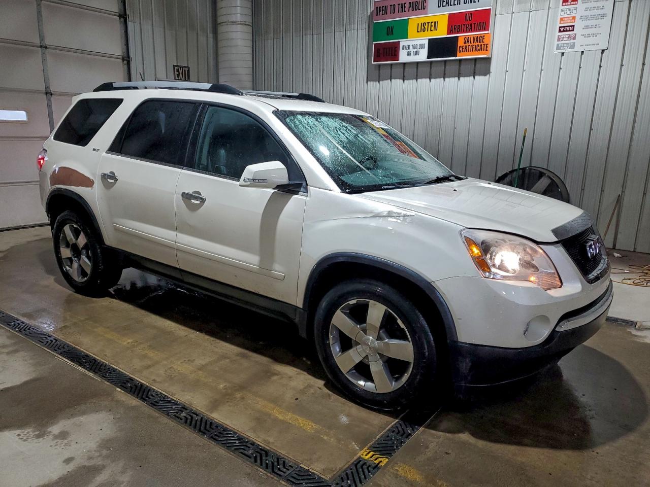 GMC Acadia Slt-1 Image 2