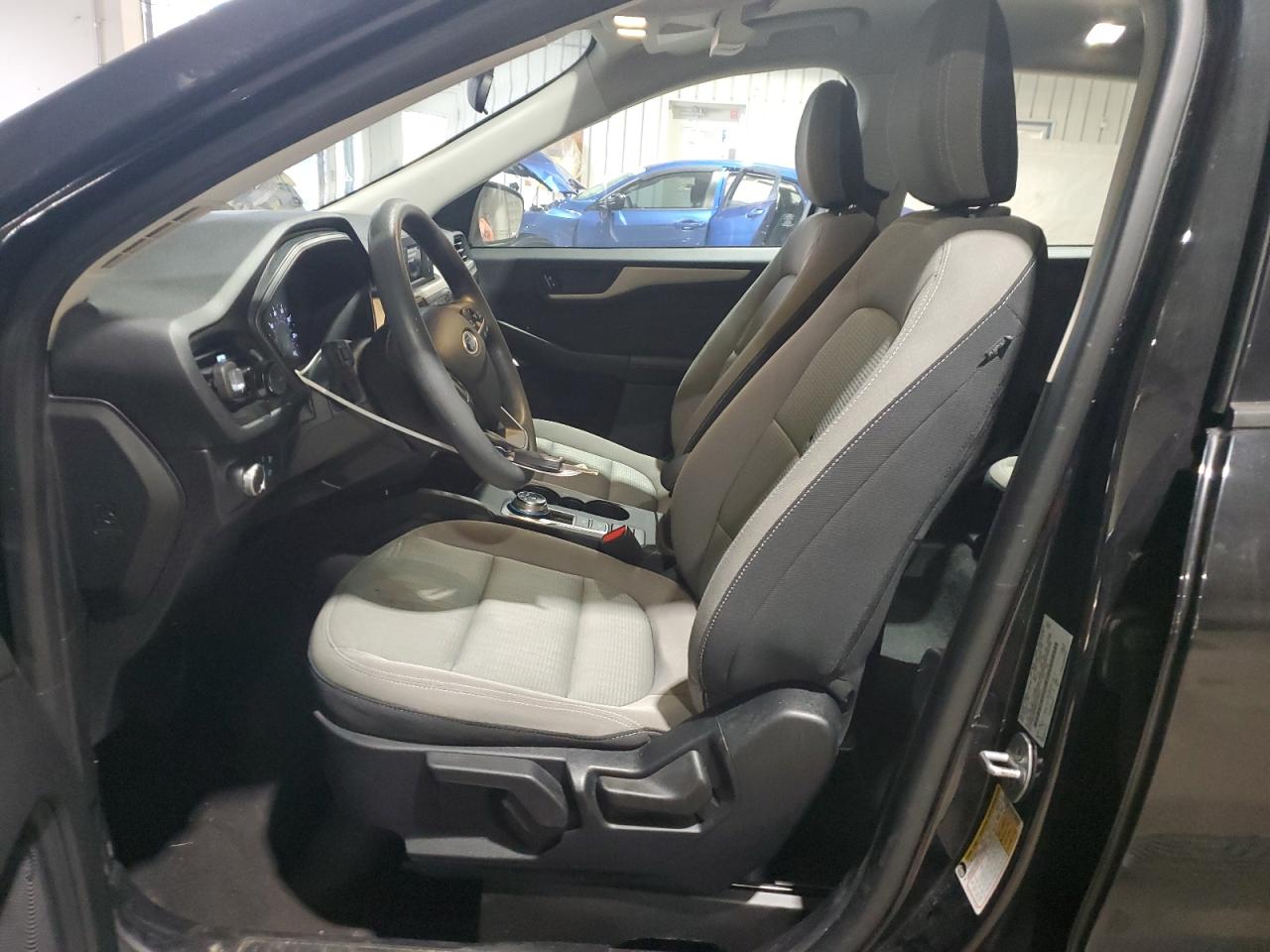 Ford Escape S Image 5