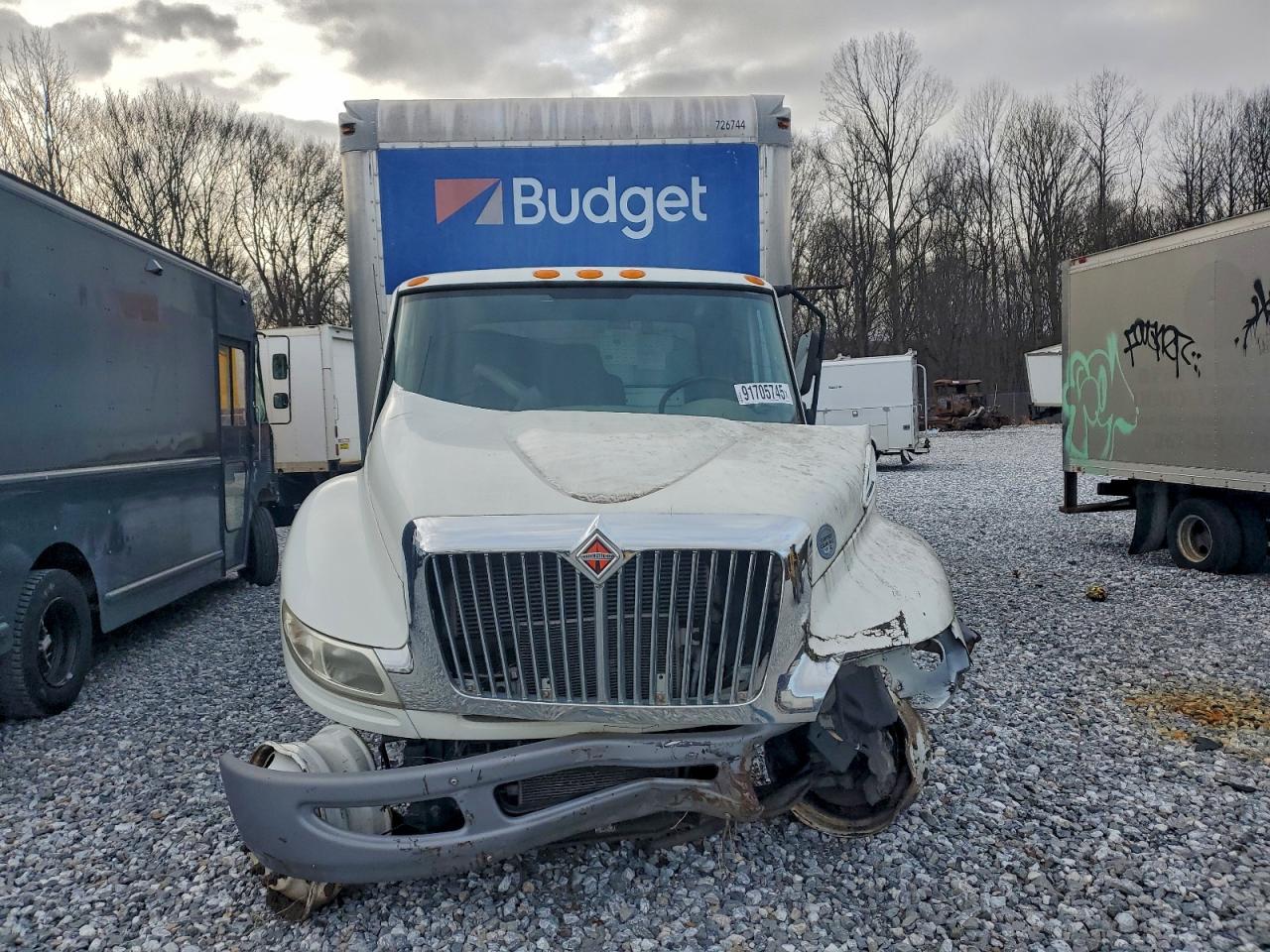 International 4000 Serie 4300 Image 3