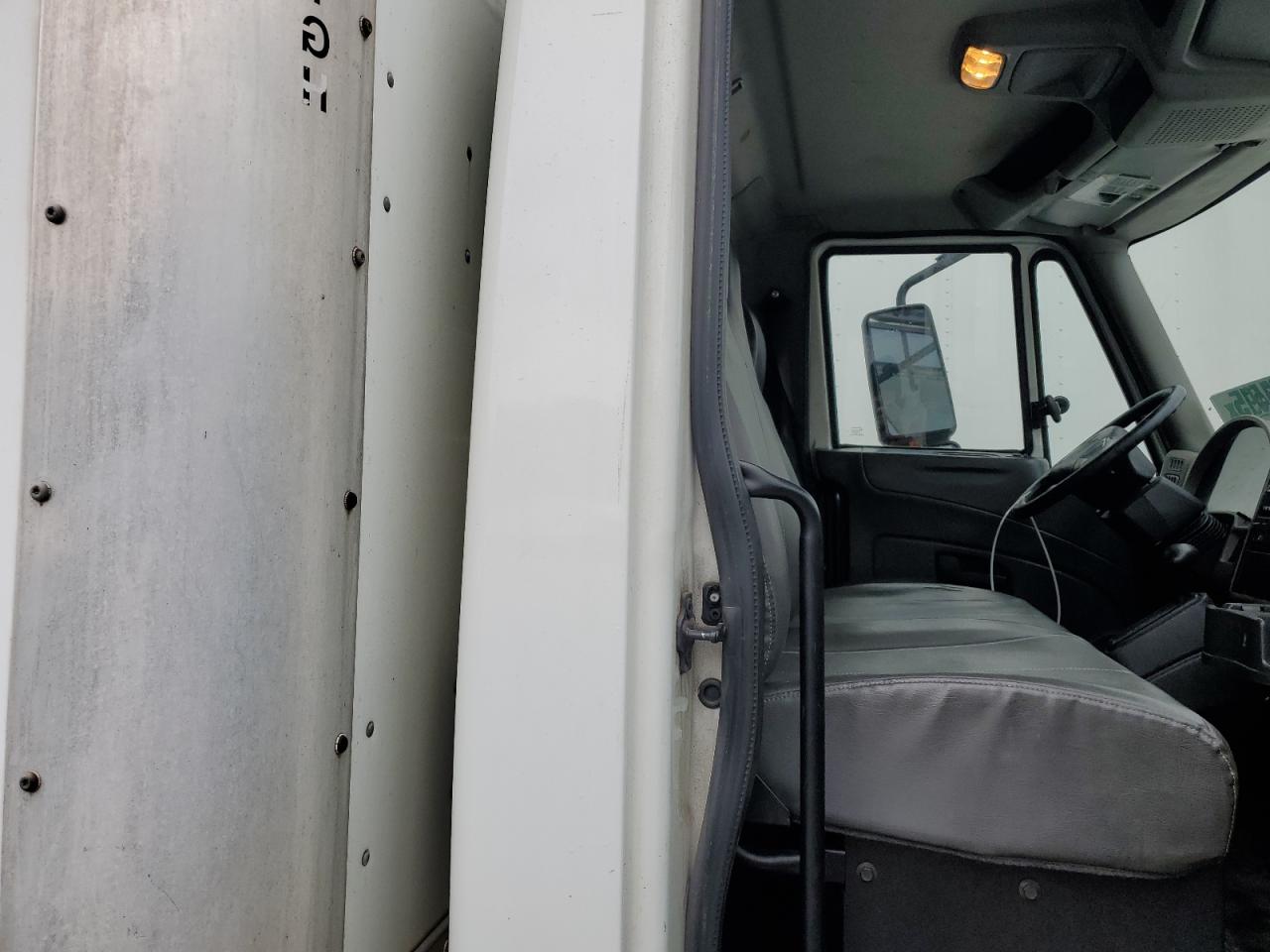 International 4000 Serie 4300 Lp Image 3