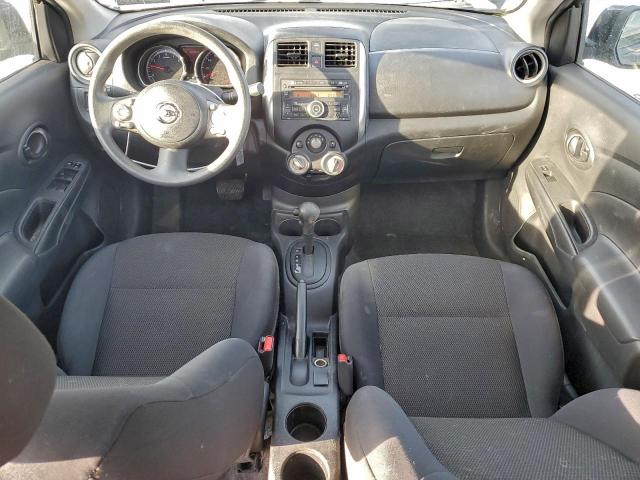 Nissan Versa S Image 9