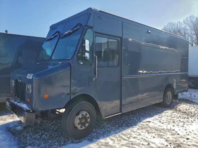  Salvage Freightliner Mt45