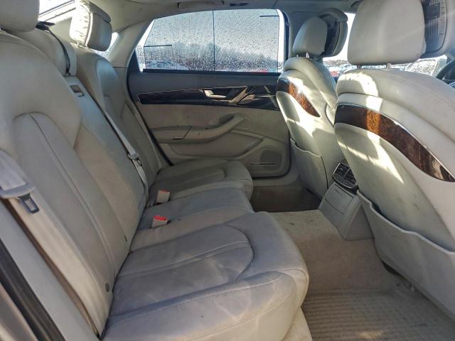 Audi A8 L Quattro Image 9