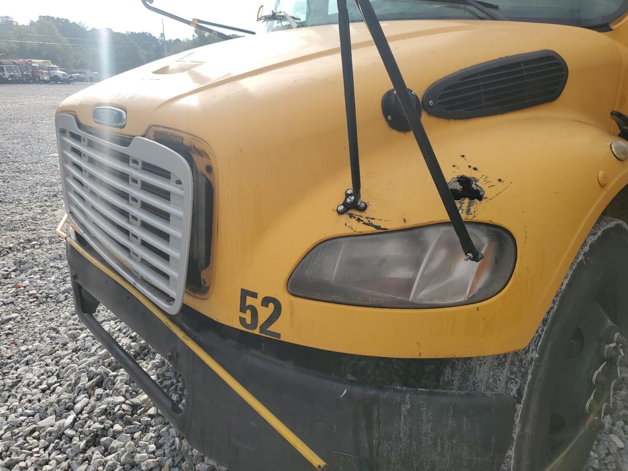 Freightliner Saf-t-line B2b Image 3