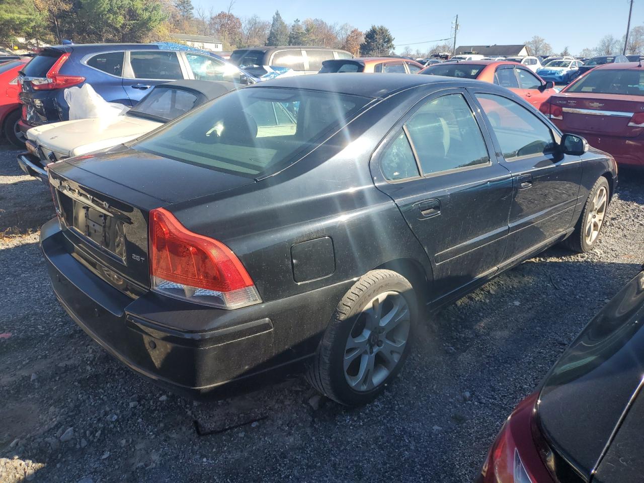 Volvo S60 2.5t Image 4
