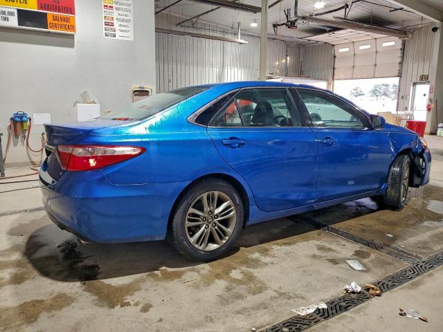 Toyota Camry Le Image 10