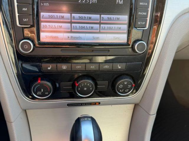 Volkswagen Passat Se Image 10