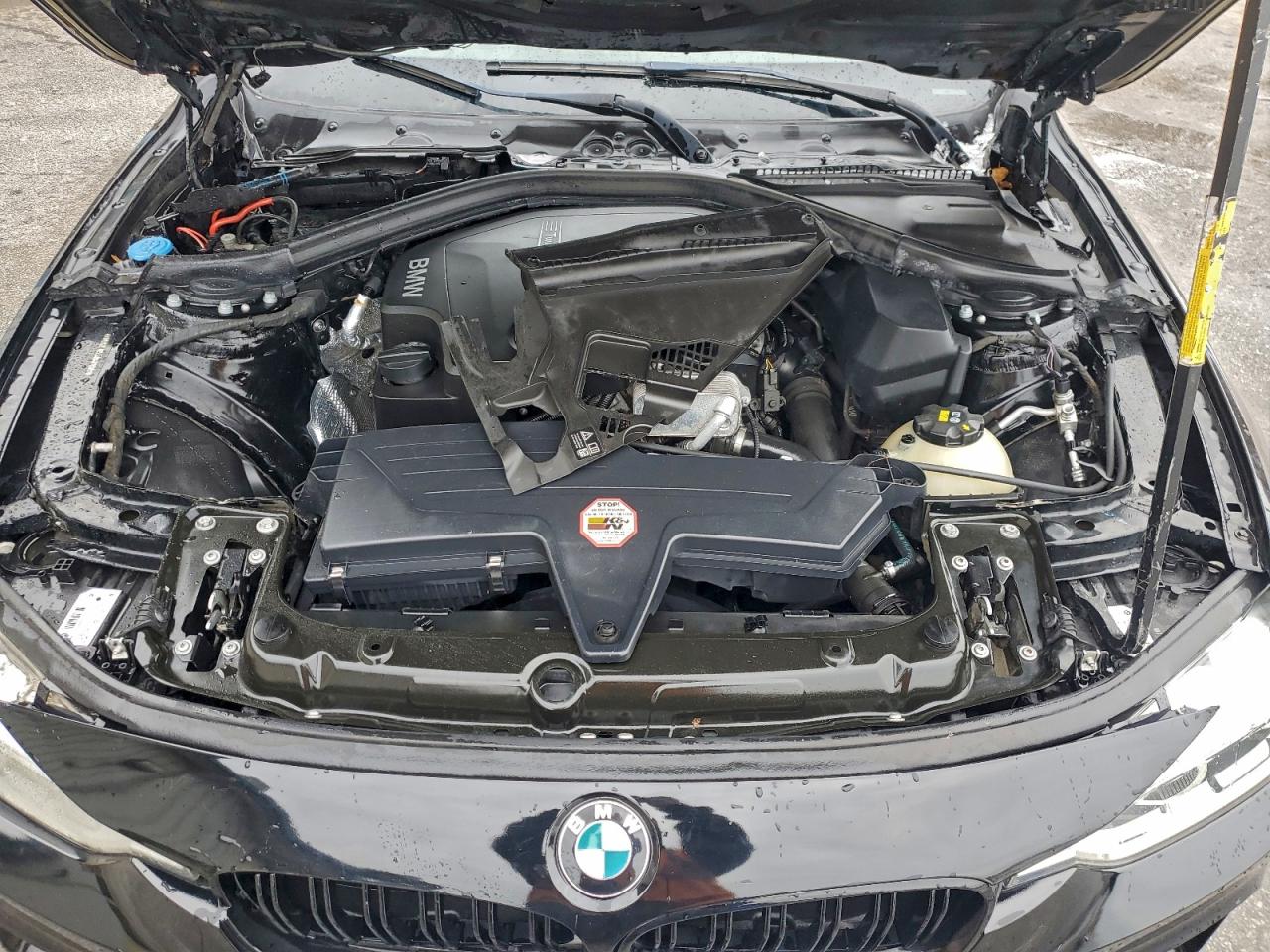 BMW 3 Series I Image 9