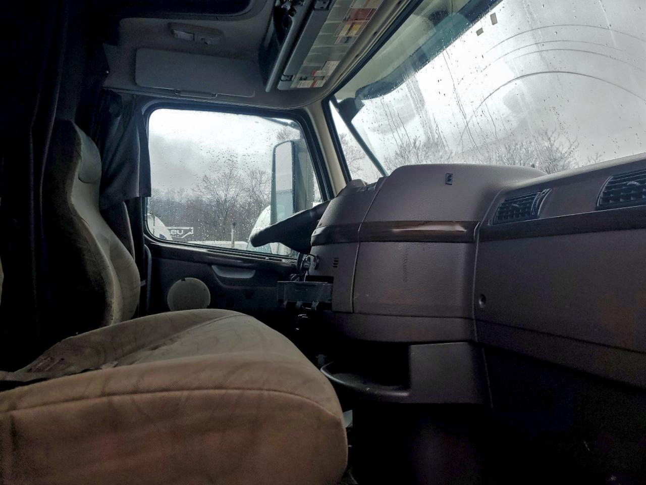 Volvo Vn Vnl Image 10