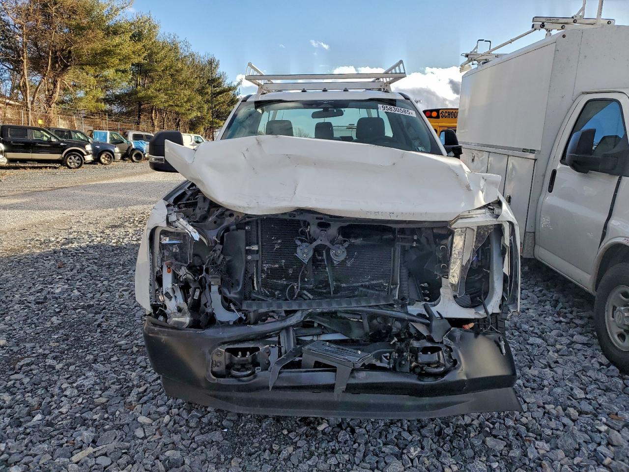 Ford F-250 Super Duty Image 2