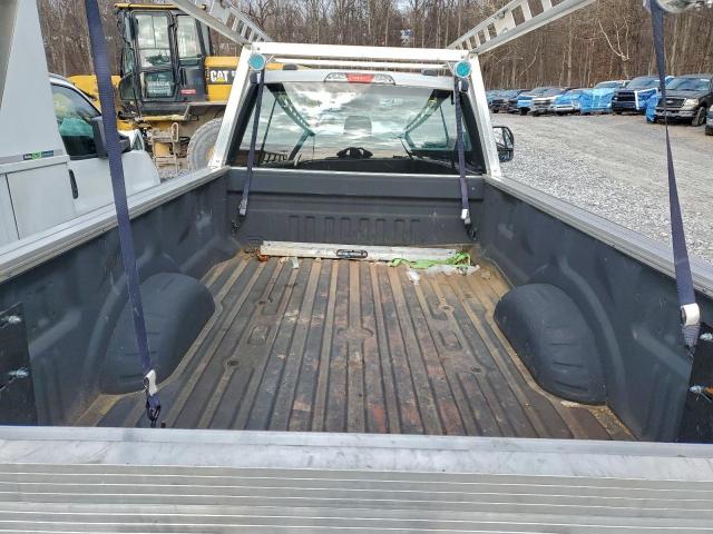Ford F-250 Super Duty Image 14