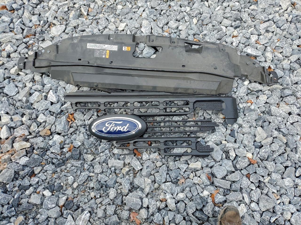 Ford F-250 Super Duty Image 11