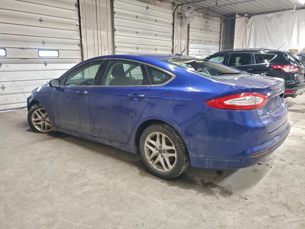 Ford Fusion Se Image 4