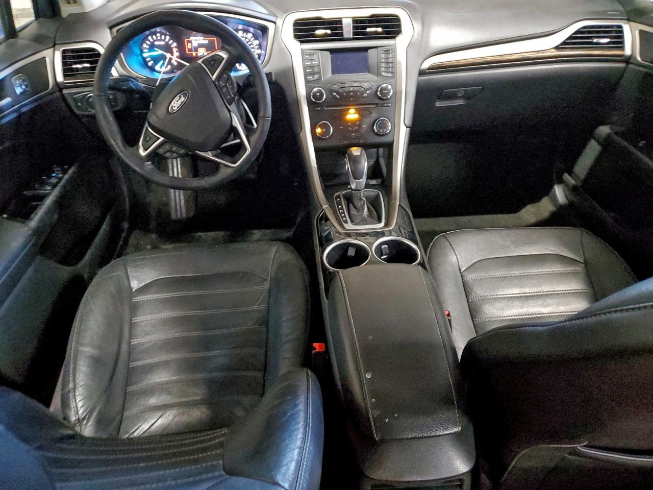 Ford Fusion Se Image 9