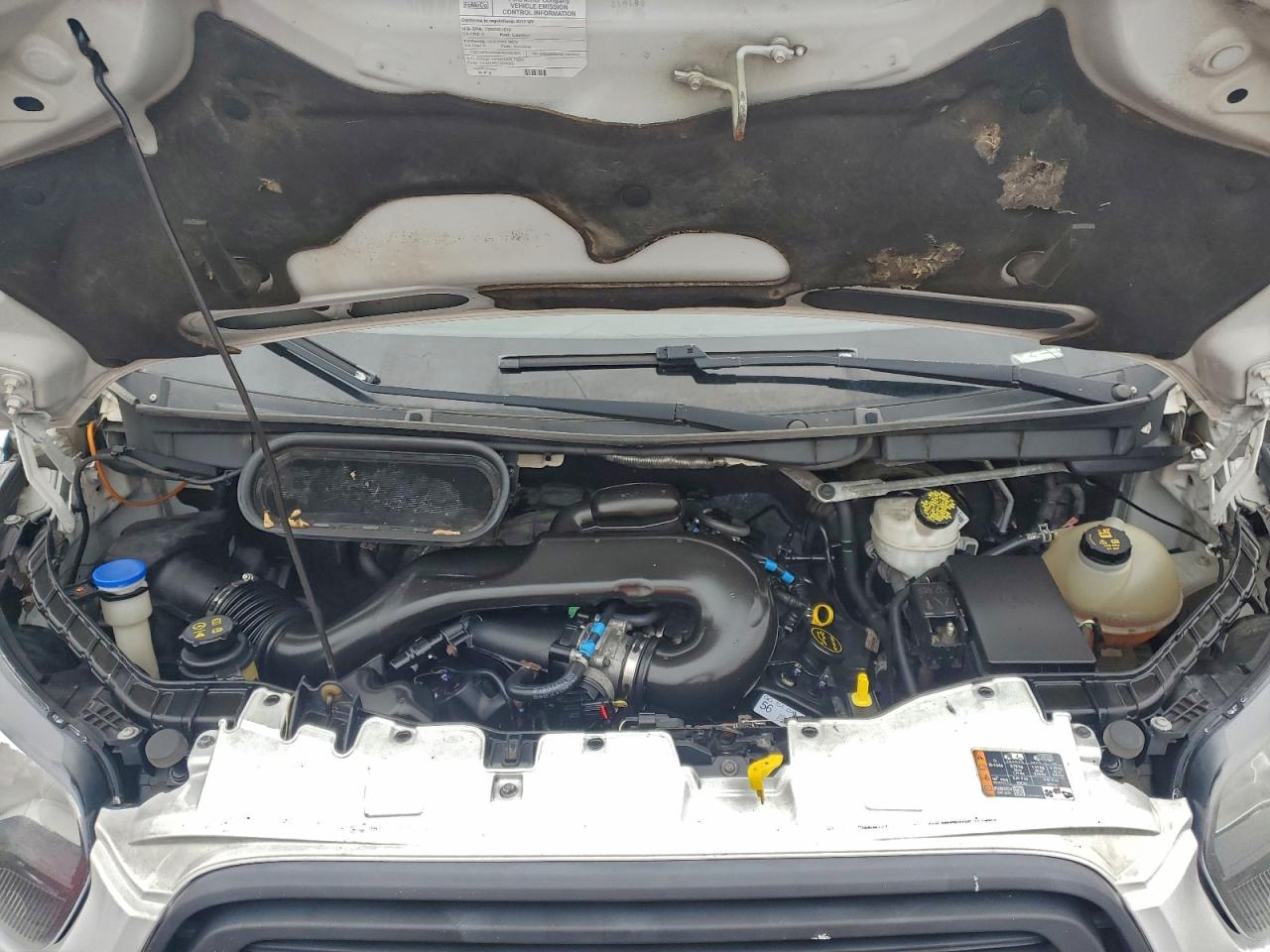 Ford Transit T-350 Image 9