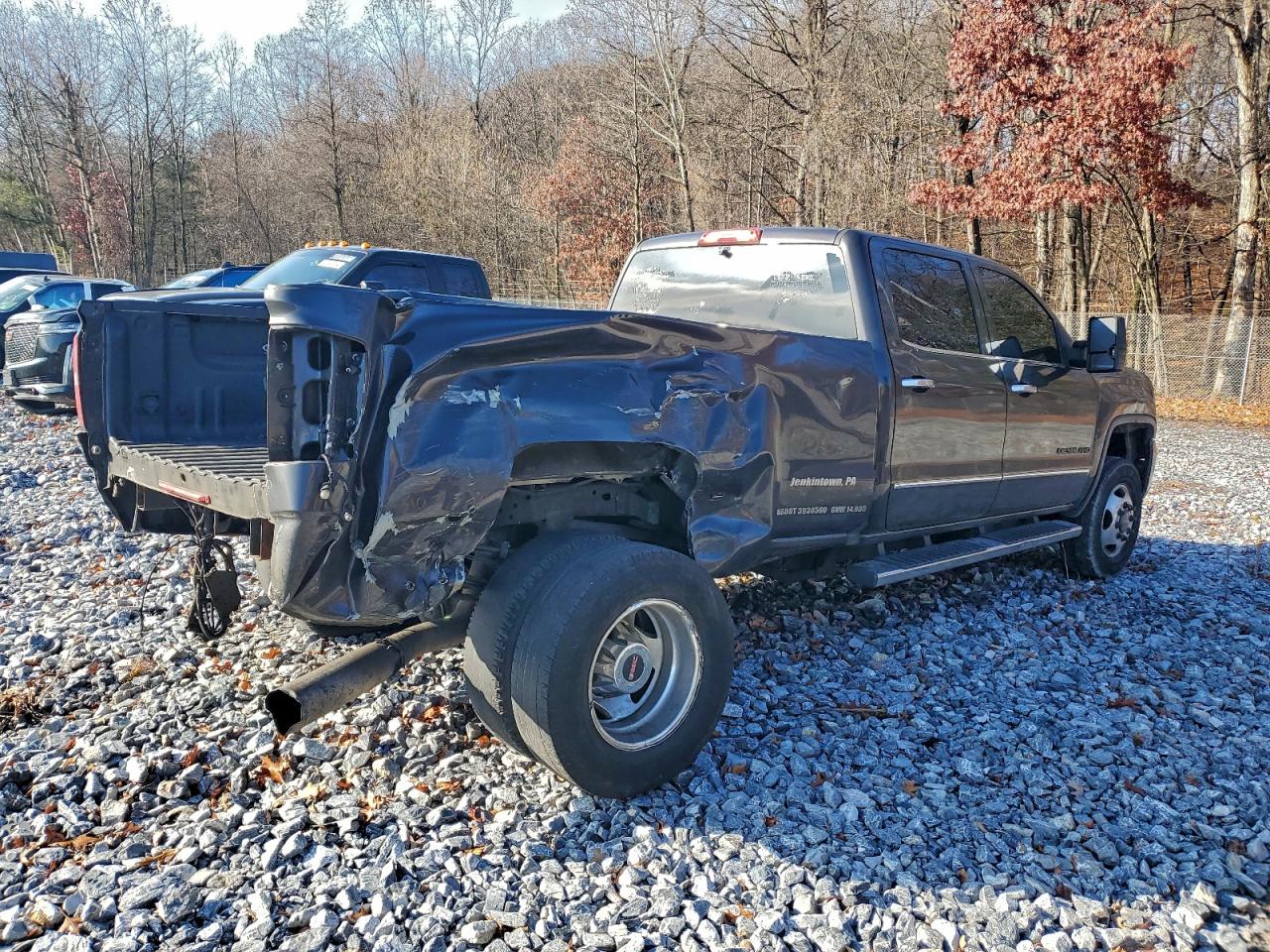 GMC Sierra K3500 Slt Image 12