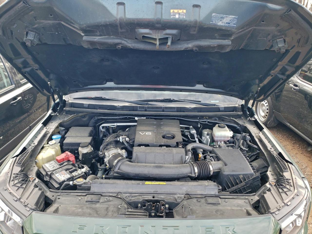 Nissan Frontier S Image 6